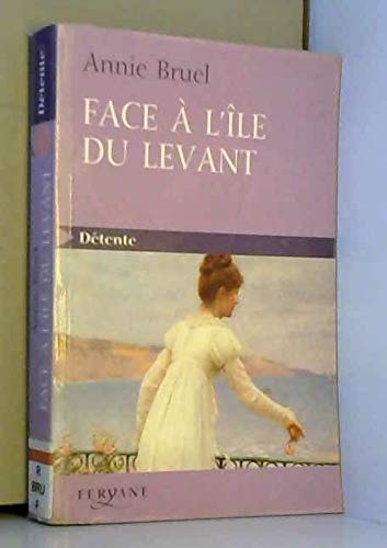FACE À L'ÎLE DU LEVANT